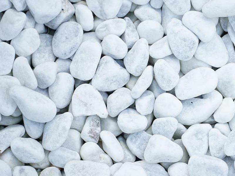 Piedras blancas de cuarzo